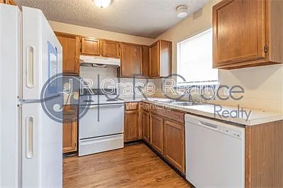 5935 Shadydell Dr — Photo 15