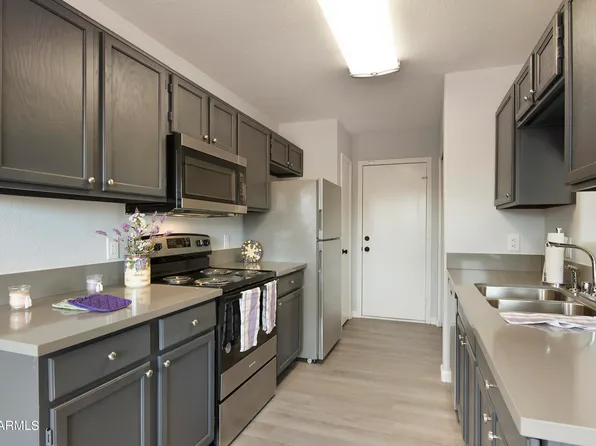 10202 N 87TH Avenue, Peoria, AZ 85345