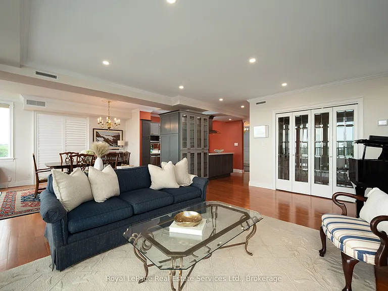 100 Lakeshore Rd E #1105 — Photo 14