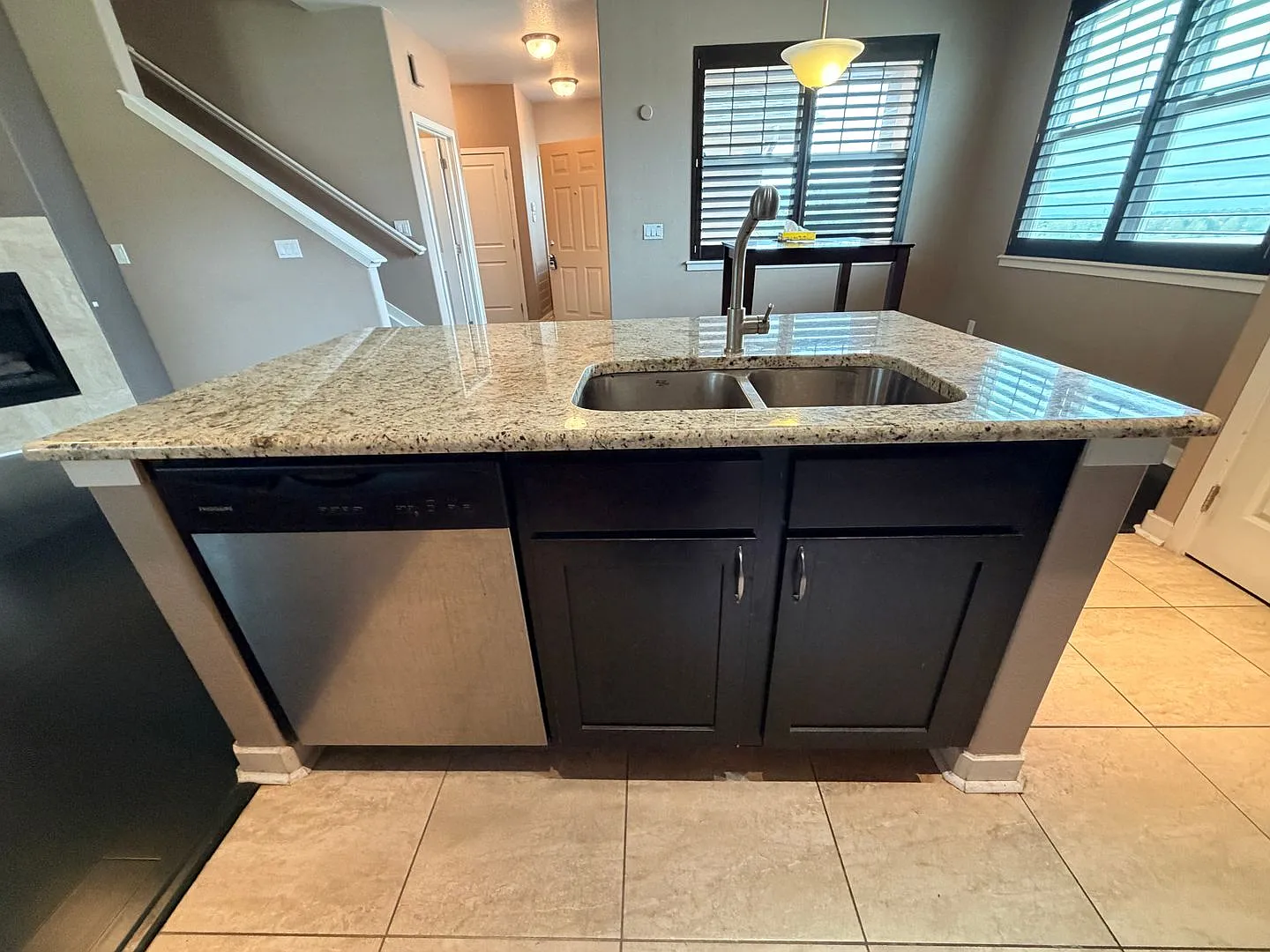 Panoramic Mountain & Downtown Views | Open Space Privacy | Luxury 2-Suite Townhome — Photo 4