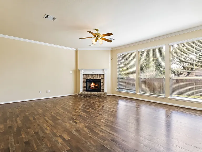 8506 Raton Way — Photo 7