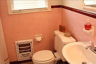3rd image of 308 N Englewood Ave