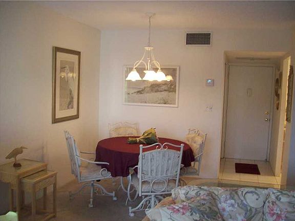 3rd image of 2851 Leonard Dr APT J206