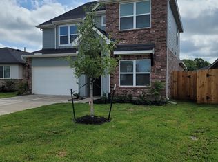 4915 Pine Haven Ln, Fresno, TX 77545