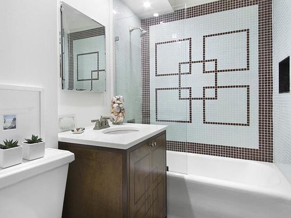 4th image of 405 W 23rd St APT 4I