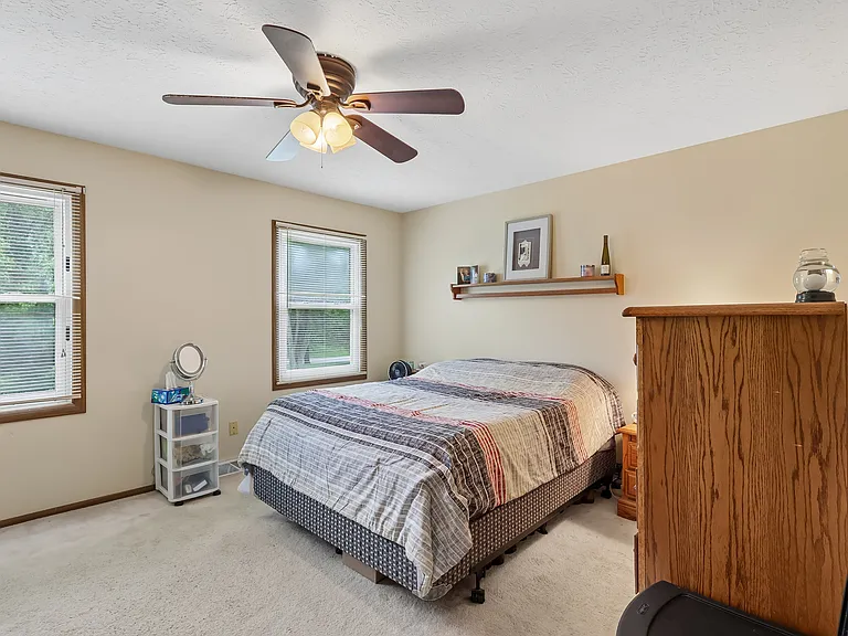 4702 Alger Rd — Photo 25