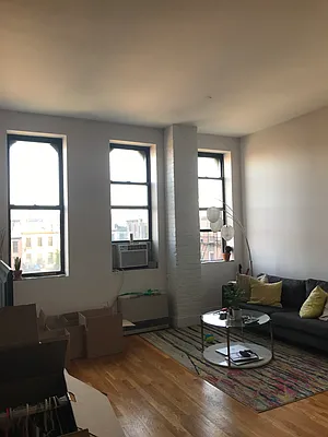 Rented by City Vista Inc | media 4
