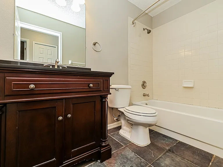 4022 Fontana Pl — Photo 15
