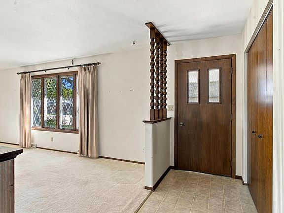 2nd image of 2130 N 28th STREET