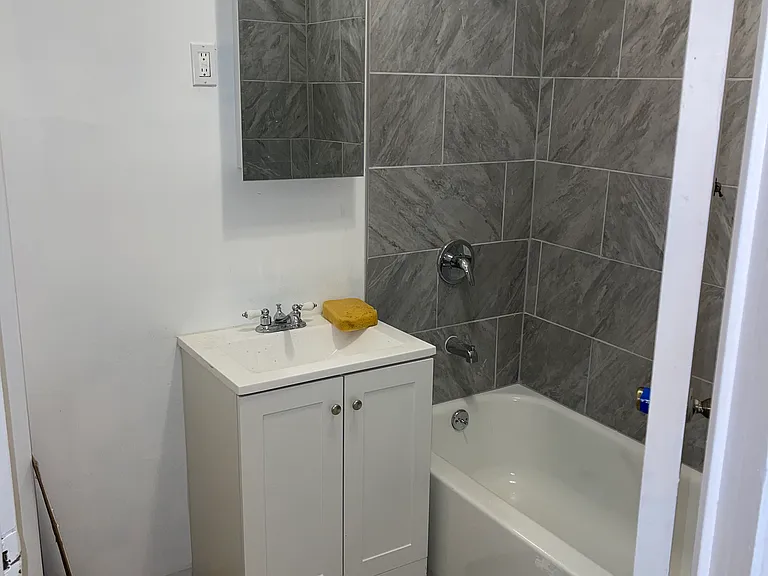 245 Mount Prospect Ave #1 — Photo 2
