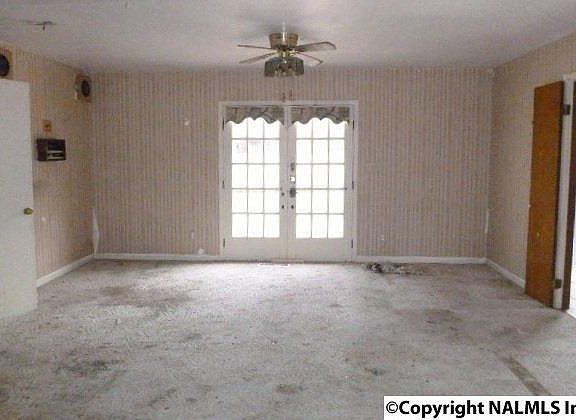 3rd image of 4713 Whitehall Dr NW