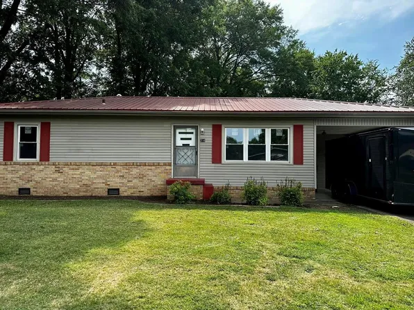 216 Ellis Dr, Paris, TN 38242