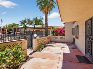 5901 N Oracle Rd, Tucson, AZ 85704