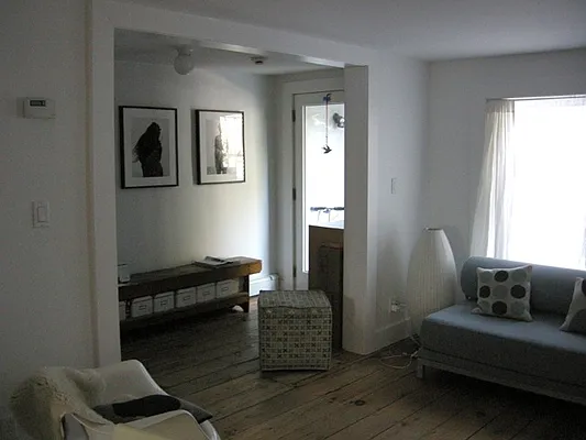 Rented by City Connections Realty | media 19