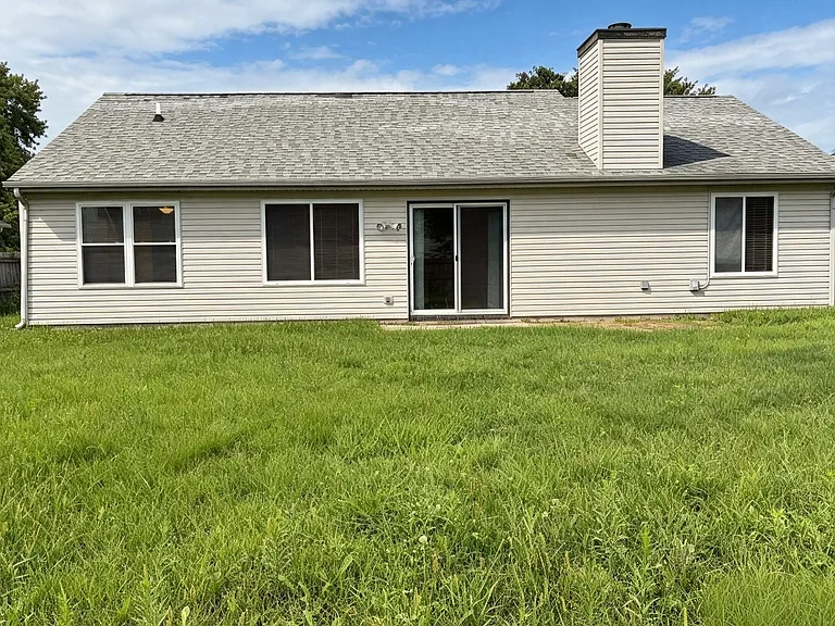 4327 Hadley Ct — Photo 12