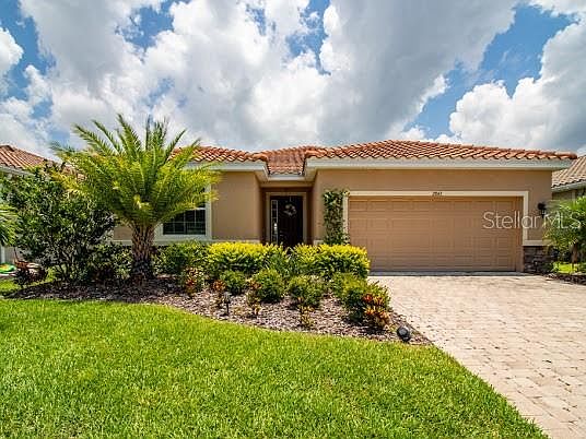 2nd image of 2843 Oriole Dr