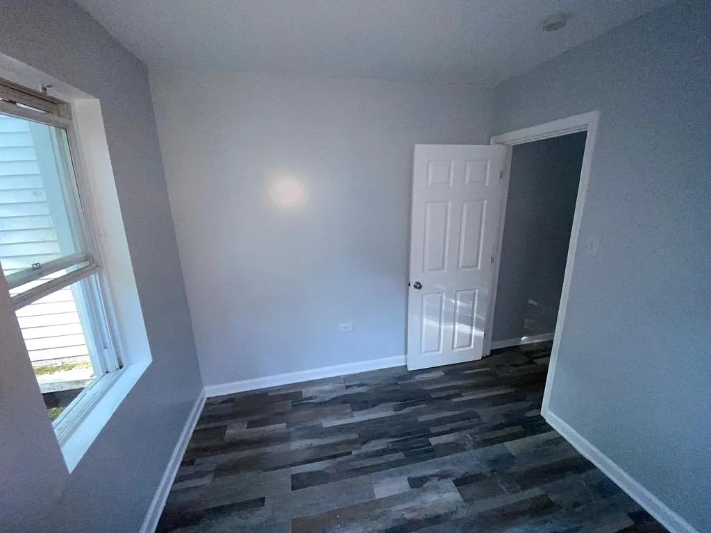 3 bed, 1250 sqft, $1,450 — Photo 4