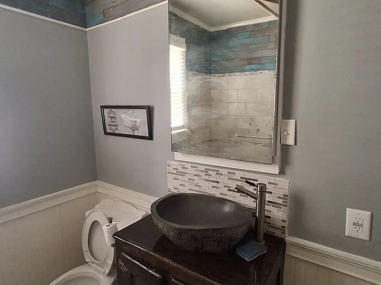 79 S Lafayette St — Photo 8