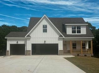 348 Pinewood Dr, Covington, GA 30014