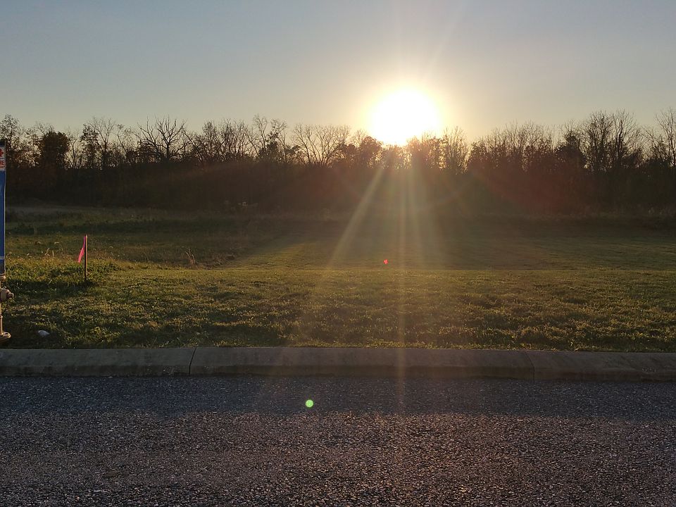 2nd image of 4061 Country Dr