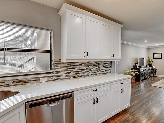 3rd image of 2735 Carambola Cir S #1910