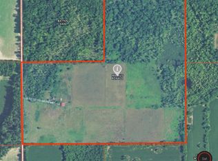 1040 Hacker Rd, Colon, MI 49040