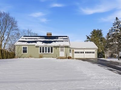 750 Amostown Rd, West Springfield, MA, 01089