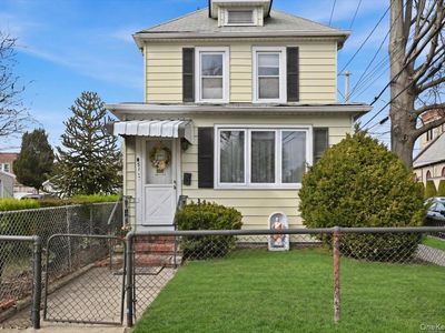 51 W Hitchcock Avenue, Floral Park, NY, 11001