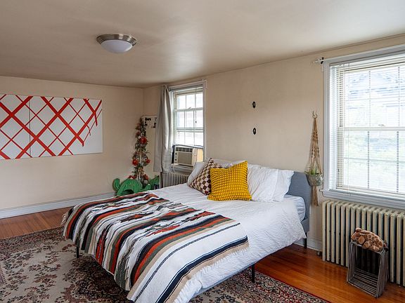4th image of 1500 South St #3F
