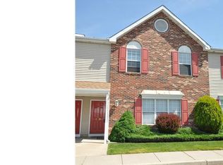 208 Crider Ave, Moorestown, NJ 08057