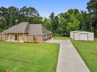 2845 Laurel Pointe Dr, Lottie, LA 70756