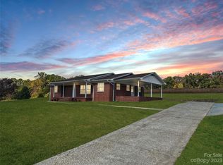 5816 Harmony Grove Rd, Nebo, NC 28761