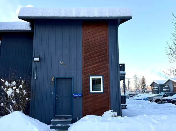 1018 Dogwood St APT 103, Fairbanks, AK 99709