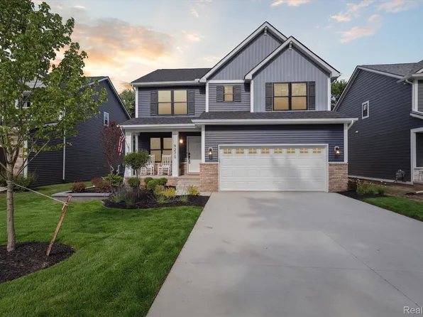 8841 Oakview St, Plymouth, MI 48170