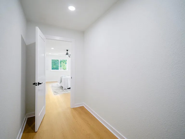 10219 W Rutland Vlg — Photo 20