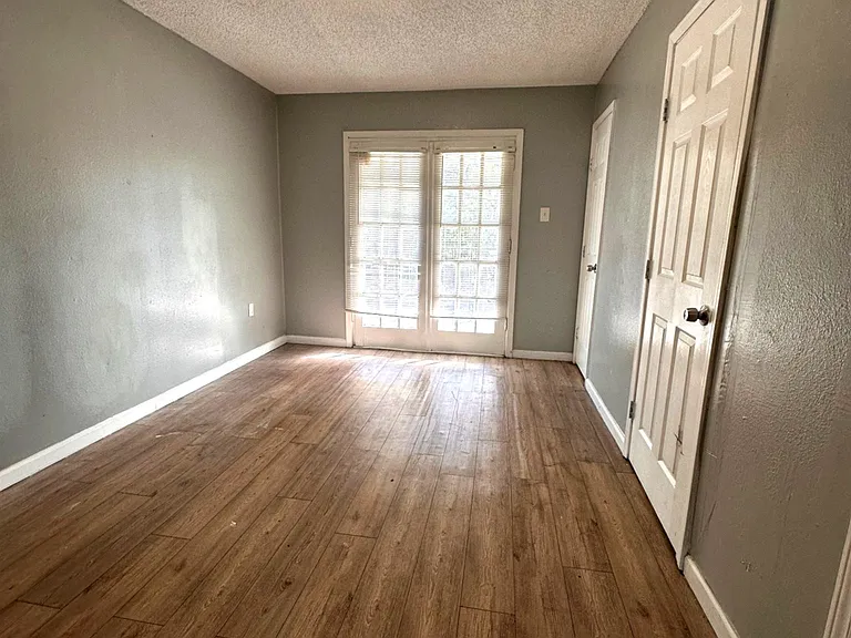 5617 Prescott Road — Photo 4