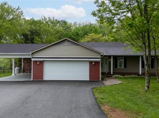 100 Delane Flora Rd, Bowling Green, KY 42101