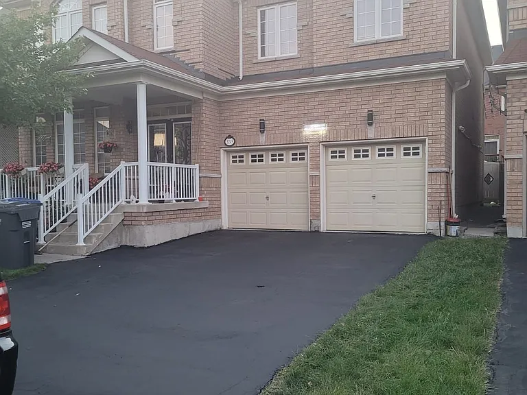 3249 Paul Henderson Dr #BASEMENT — Photo 1