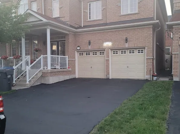 3249 Paul Henderson Dr #Basement, Mississauga, ON L5M 0H5