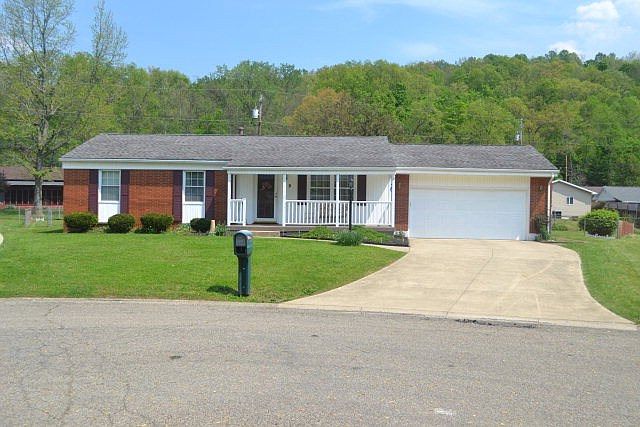 1st image of 8 Edward Ct