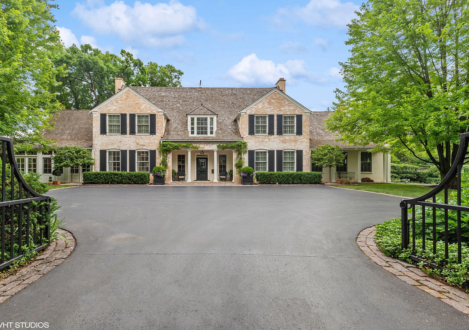 765 N Sheridan Rd, Lake Forest, IL 60045 | Zillow