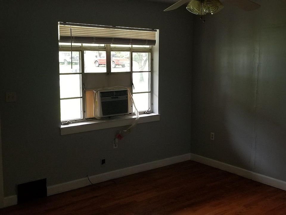 1st image of 117 S Fouth St