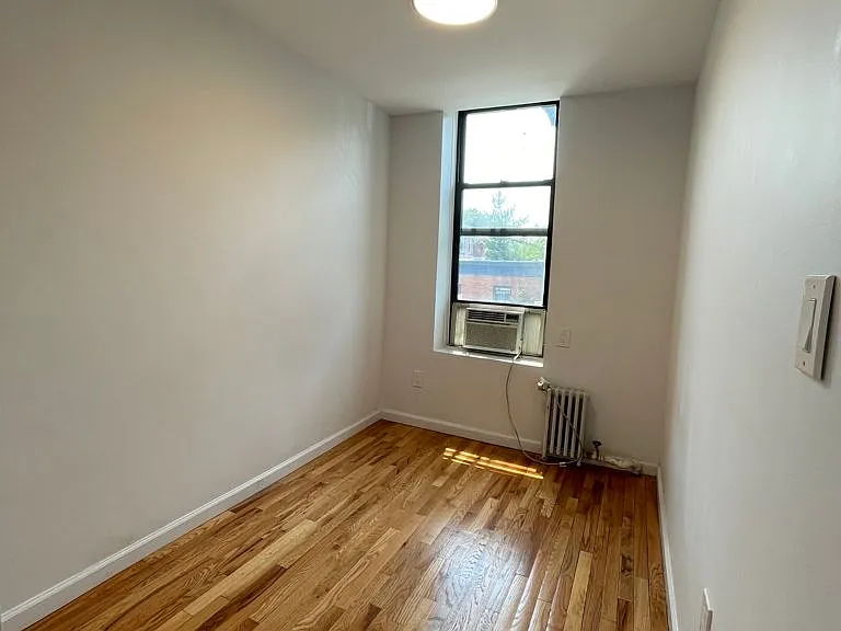 329 16th St #2 — Photo 13