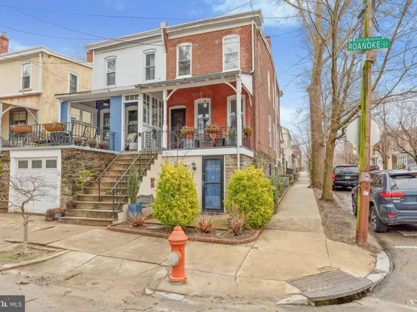 8101 Roanoke St, Philadelphia, PA 19118
