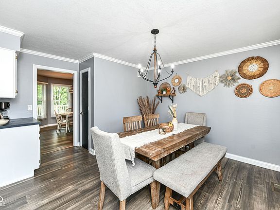 5th image of 1306 N Catamaran Cir
