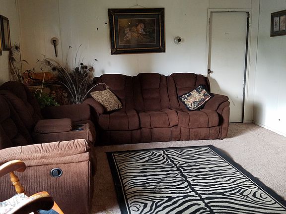 4th image of 606 Jade Dr