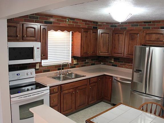 2nd image of 605 Debaldo Dr
