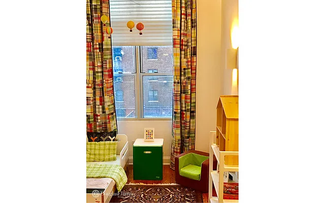 Sold by Douglas Elliman | media 14