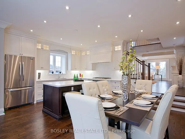 19 Cardiff Rd #UPPER — Photo 2
