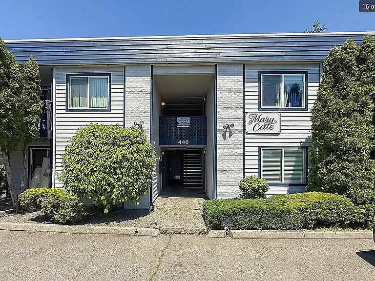 440 SW 155th St #5 — Photo 1